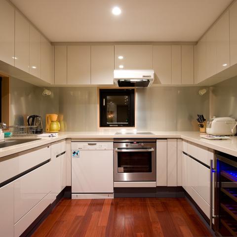 2012-05-04 Cecuko C Interior edits - Glen Claydon Photography